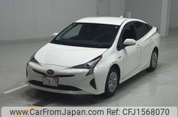 toyota prius 2018 CFJ1568070