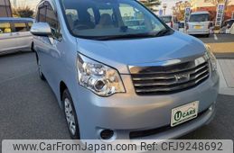 toyota noah 2013 quick_quick_DBA-ZRR75G_ZRR75-0115131