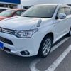 mitsubishi outlander-phev 2014 CFJ1835587 image 2