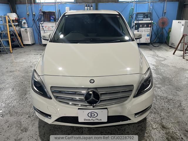 mercedes-benz b-class 2012 quick_quick_DBA-246242_WDD2462422J057628 image 2