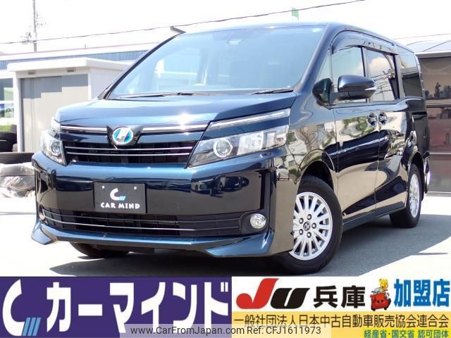 toyota voxy 2016 CFJ1611973 image 1