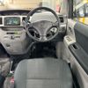 toyota voxy 2004 CFJ1858439 image 10