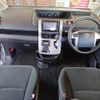 toyota noah 2013 CFJ1527439 image 2