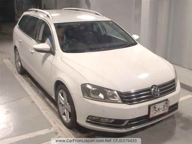 volkswagen passat-variant 2012 -VOLKSWAGEN--VW Passat Variant 3CCAX-DE025774---VOLKSWAGEN--VW Passat Variant 3CCAX-DE025774- image 1