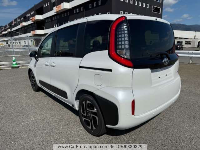 toyota sienta 2024 -TOYOTA--Sienta 6AA-MXPL10G--MXPL10-1160077---TOYOTA--Sienta 6AA-MXPL10G--MXPL10-1160077- image 2