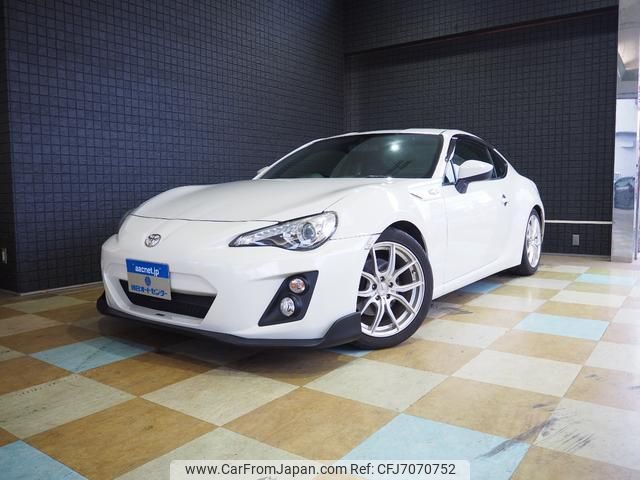 toyota 86 2015 quick_quick_DBA-ZN6_ZN6-051057 image 1