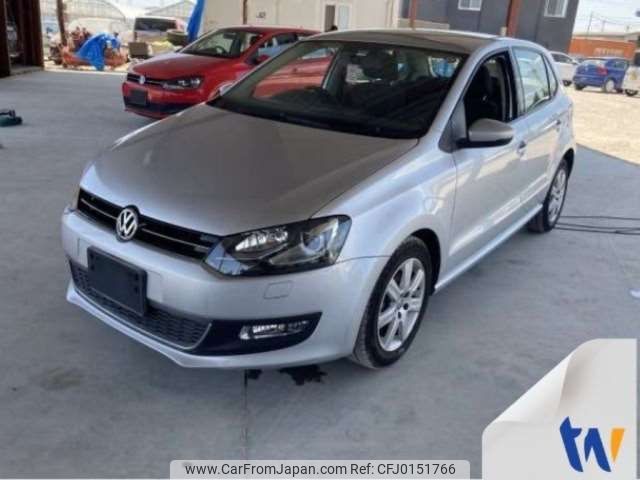 volkswagen polo 2012 -VOLKSWAGEN--VW Polo DBA-6RCBZ--WVWZZZ6RZCU053837---VOLKSWAGEN--VW Polo DBA-6RCBZ--WVWZZZ6RZCU053837- image 1