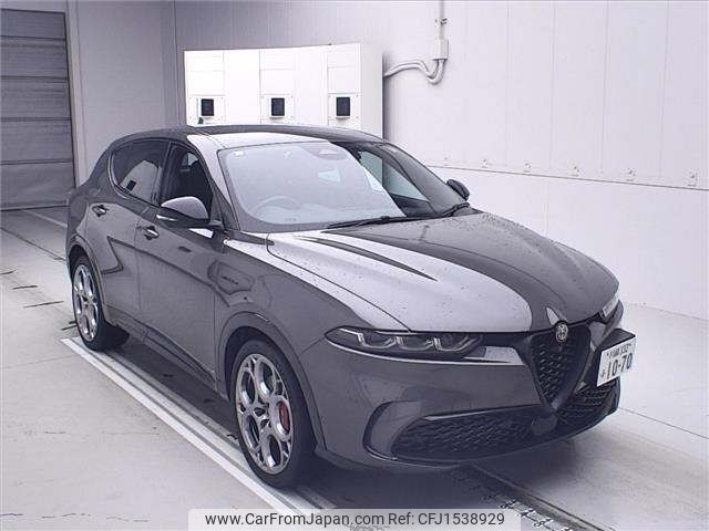alfa-romeo alfa-romeo-others 2023 CFJ1538929 image 1