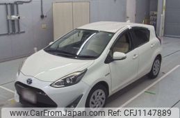 toyota aqua 2017 -TOYOTA--AQUA NHP10-6644013---TOYOTA--AQUA NHP10-6644013-