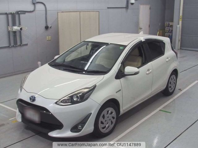 toyota aqua 2017 -TOYOTA--AQUA NHP10-6644013---TOYOTA--AQUA NHP10-6644013- image 1