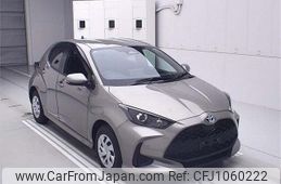 toyota yaris 2024 -TOYOTA--Yaris MXPH14-0012417---TOYOTA--Yaris MXPH14-0012417-