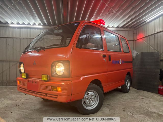 mitsubishi minicab-van 1993 CFJ0440865 image 2