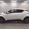 toyota c-hr 2017 -TOYOTA--C-HR NGX50-2007135---TOYOTA--C-HR NGX50-2007135- image 5