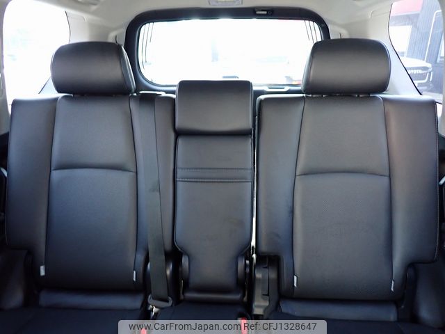 toyota land-cruiser-prado 2020 25631205 image 2