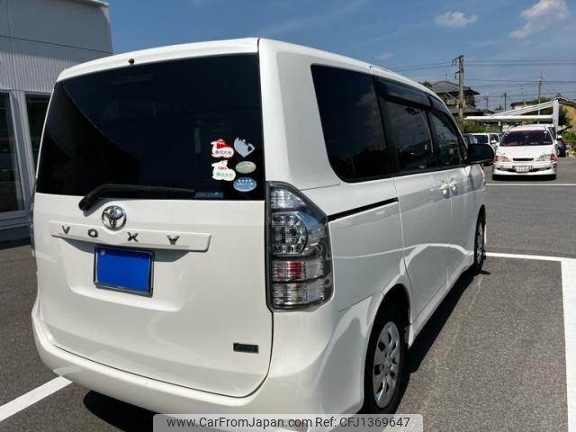 toyota voxy 2010 -TOYOTA--Voxy DBA-ZRR70G--ZRR70-0383243---TOYOTA--Voxy DBA-ZRR70G--ZRR70-0383243- image 2