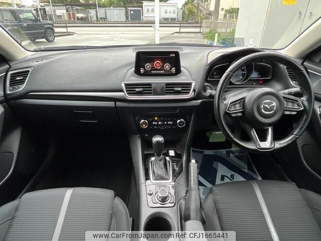 mazda axela 2016 CFJ1665441 image 2