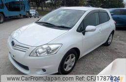 toyota auris 2010 CFJ1787424