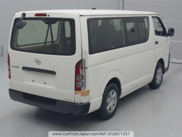 toyota regiusace-van 2018 quick_quick_QDF-GDH206V_GDH206-1014055 image 2