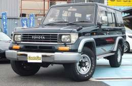 car_6d711a3c-7855-41df-9e45-