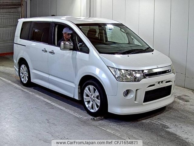 mitsubishi delica-d5 2011 CFJ1654871 image 1