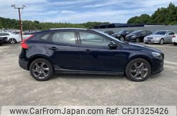 volvo v40 2016 NIKYO_CC94582