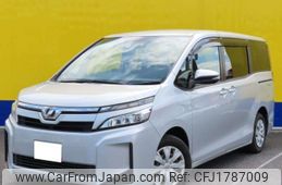 toyota voxy 2018 CFJ1787009