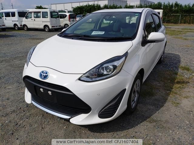 toyota aqua 2020 CFJ1607404 image 1