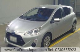 toyota aqua 2016 -TOYOTA 【川崎 530ﾆ8182】--AQUA DAA-NHP10--NHP10-2569455---TOYOTA 【川崎 530ﾆ8182】--AQUA DAA-NHP10--NHP10-2569455-