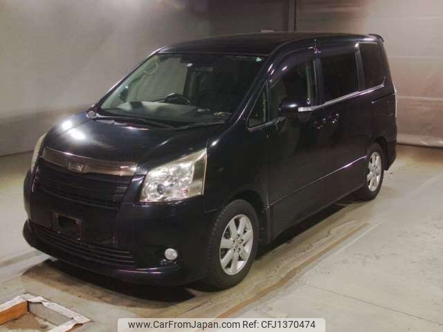 toyota noah 2008 CFJ1370474 image 1