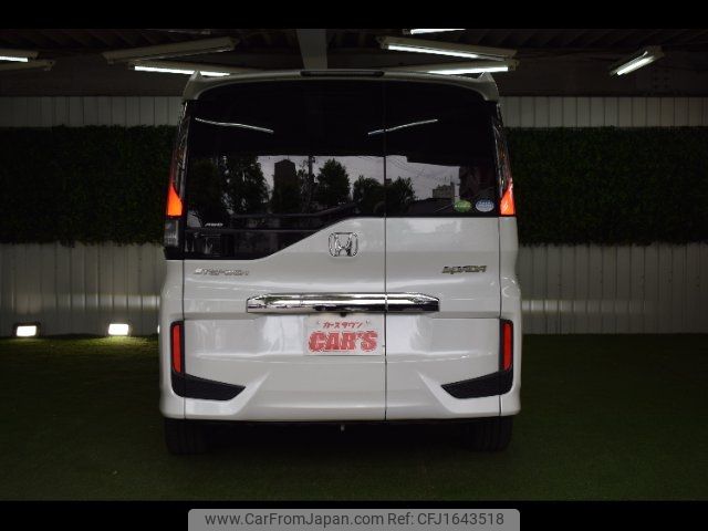 honda stepwagon 2018 CFJ1643518 image 2