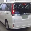 toyota noah 2014 quick_quick_DAA-ZWR80G_0056236 image 4