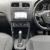 volkswagen polo 2015 -VOLKSWAGEN--VW Polo DBA-6RCJZ--WVWZZZ6RZFU041074---VOLKSWAGEN--VW Polo DBA-6RCJZ--WVWZZZ6RZFU041074- image 4