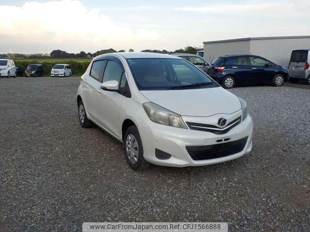 toyota vitz 2013 CFJ1566888 image 1