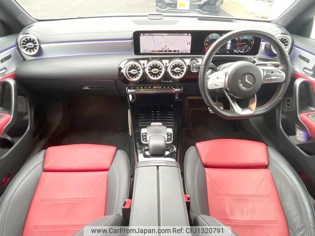 mercedes-benz cla-class 2019 quick_quick_118312M_WDD1183122N058286 image 2