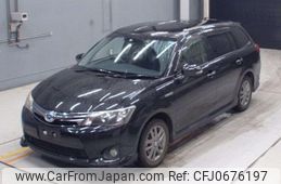 toyota corolla-fielder 2013 quick_quick_DAA-NKE165G_NKE165-7020273