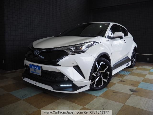 toyota c-hr 2017 CFJ1843377 image 1
