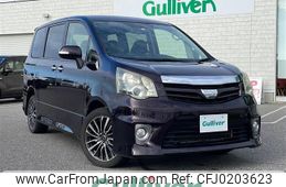 toyota noah 2011 -TOYOTA--Noah DBA-ZRR70W--ZRR70-0427839---TOYOTA--Noah DBA-ZRR70W--ZRR70-0427839-