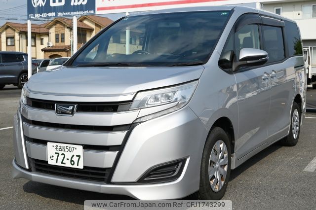 toyota noah 2017 CFJ1743299 image 1