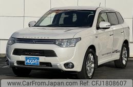 mitsubishi outlander-phev 2014 CFJ1808607