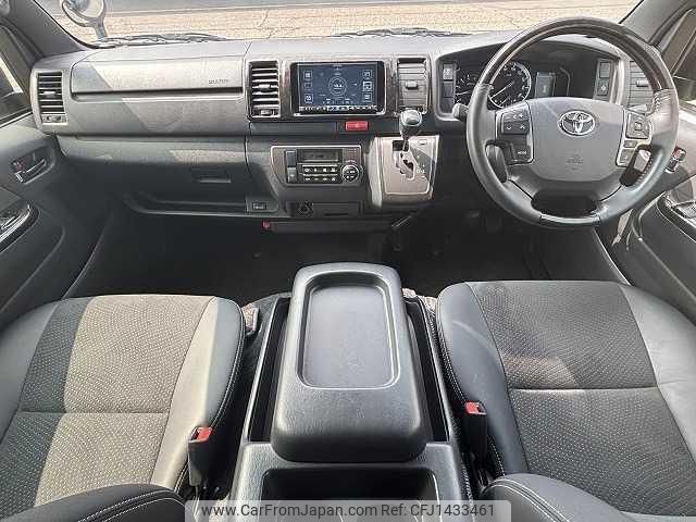 toyota hiace-van 2023 quick_quick_3DF-GDH206V_GDH206-1093105 image 2