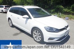 volkswagen golf-variant 2017 CFJ1543149