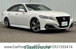 toyota crown 2018 CFJ1353414