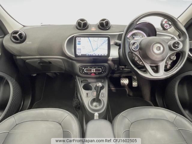smart forfour 2018 CFJ1602505 image 2