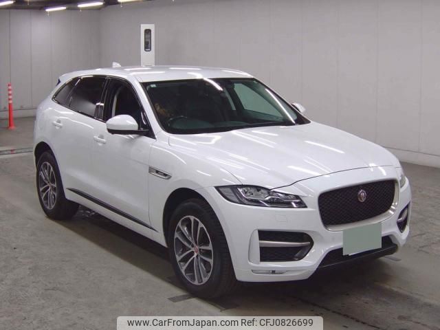 jaguar f-pace 2017 quick_quick_CBA-DC3VA_SADCA2AVXHA488402 image 1