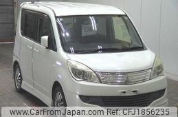 mitsubishi delica-d2 2011 CFJ1856235