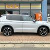 mitsubishi outlander-phev 2023 CFJ1842928 image 23