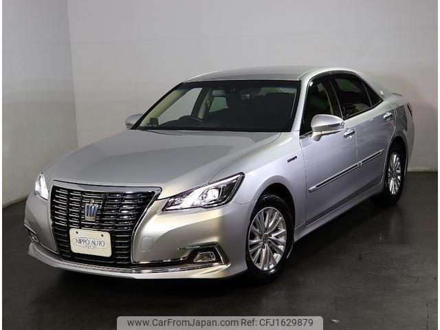 toyota crown-hybrid 2017 CFJ1629879 image 1