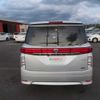 nissan elgrand 2010 504749-RAOID:12606 image 5