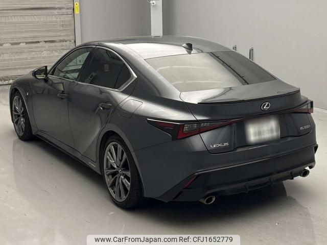 lexus is 2021 CFJ1652779 image 2