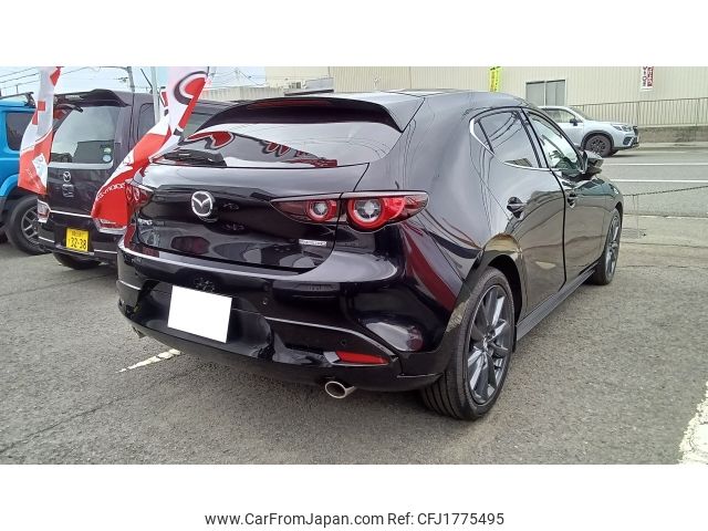 mazda mazda3 2024 CFJ1775495 image 2